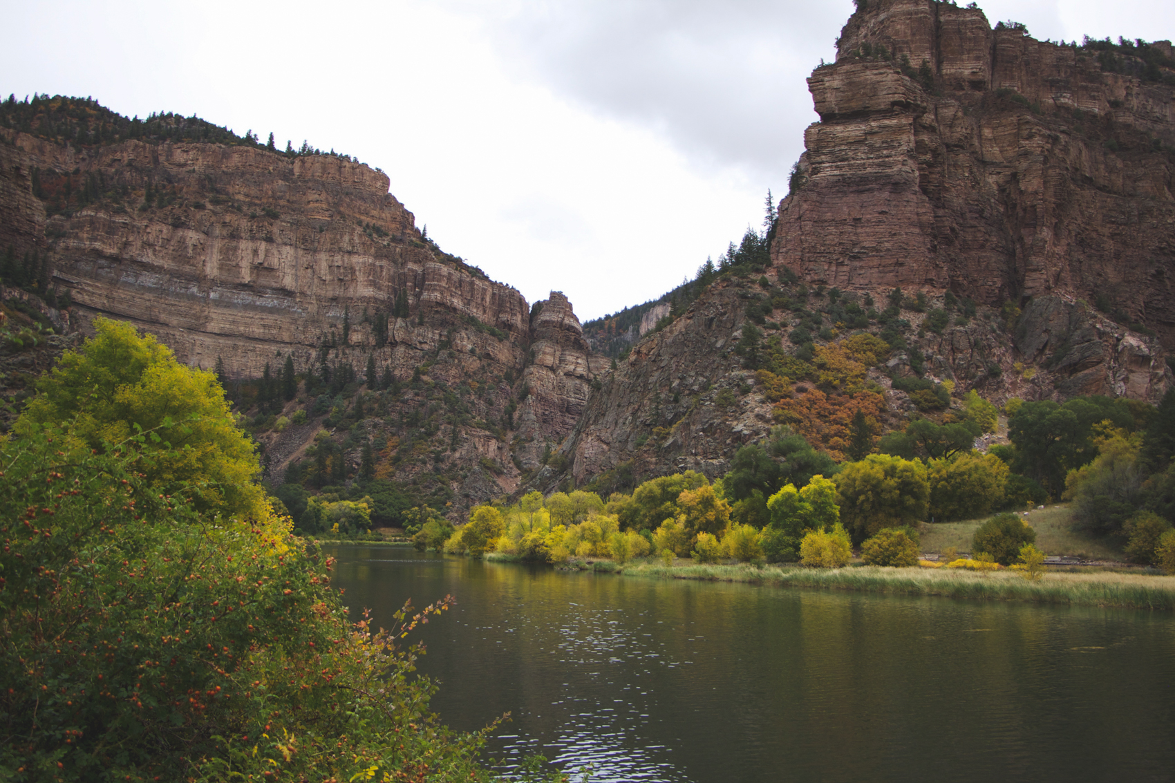 Hanging Lake Trail Colorado For The Love Of Wanderlust   Hanging Lake Trail 1 Of 24 